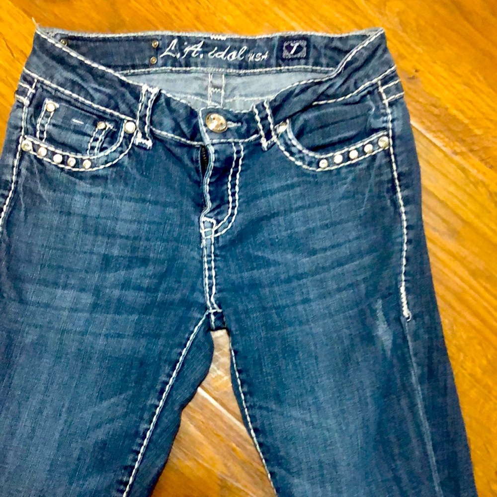 Size 7 la idol capris for sell